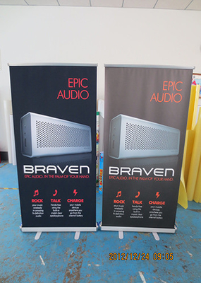 Outdoor Trade Show Display Banners , Tabletop Retractable Banner Water Resistant Print